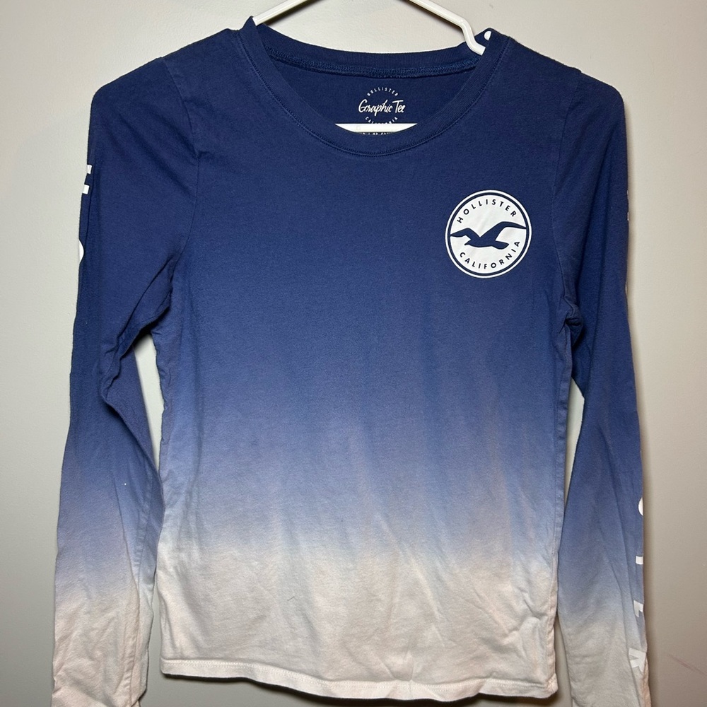 Hollister Navy and White Graphic Tee